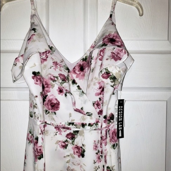 Maxi v-neck summer dress floral
